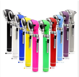 Otoscope à fibre optique de qualité supérieure - Système d'examen professionnel des oreilles avec éclairage LED - Product Image 3