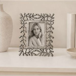 Luxury Aluminum Metal Photo Frame with Elegant <b>Twig</b> Detail Irregular Coral-Inspired Silver Picture Frame In Wholesale Price - Product Image 4