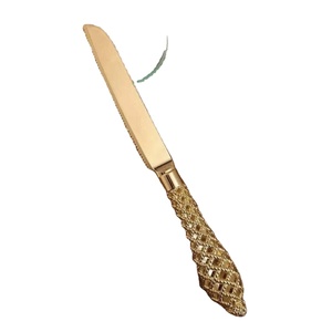 Cuchillo para Mantequilla Clásico con Perlas y Mango Plateado Ornamentado para Servir Queso, Mermelada y Mantequilla en Hoteles, Restaurantes y Cocinas Domésticas - Product Image 1