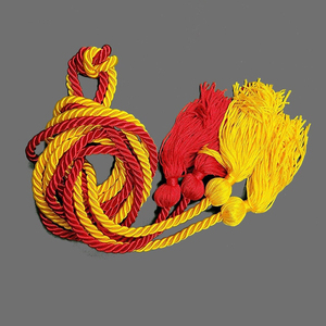 Cordons de graduation personnalisables de haute qualité avec pompons, vente en gros directe d'usine pour cordons de graduation universitaires et vêtements. - Product Image 3