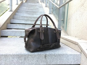 กระเป๋าเดินทางหนังแท้ทรงดัฟเฟิล กระเป๋าเดินทางสุดสัปดาห์ สไตล์วินเทจ ซิปแบบพกพา ความจุขนาดใหญ่ ใส่สัมภาระได้ ปรับแต่งได้ ทำด้วยมือ - Product Image 3