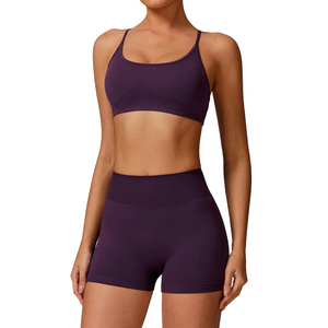 Ensemble de sport sans couture personnalisé avec logo OEM, soutien-gorge à col en V et short de compression taille haute élastique pour femme, grandes tailles - Product Image 5