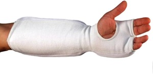 Taekwondo Forearm Guard Cotton karate Arm Guard Cotton Karate Taekwondo Forearm and hand Protector Made of cotton MMA Forearm - Product Image 4