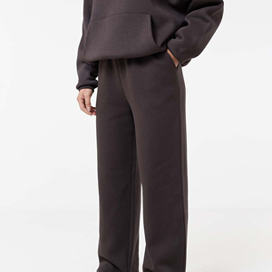 Survêtements pour femmes sur mesure à prix abordable pour le streetwear – Nouvelle collection de survêtements décontractés et tendance pour femmes, parfaits pour l'extérieur - Product Image 5