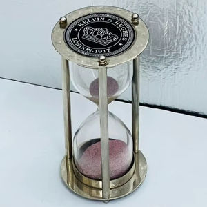 Reloj de arena 3D de aluminio de 6'' con acabado en níquel plateado, diseño de cruz, pieza de mesa de fundición de moda para fiesta de graduación, estilo MUNDO ANTIGUO - Product Image 1