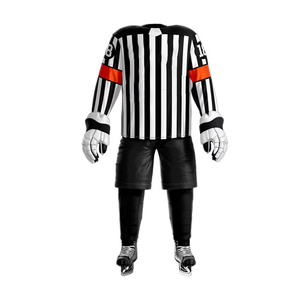 Ropa Deportiva Wembly, Material de Alta Calidad y Ajuste Cómodo, Hecha a Medida con los Últimos Diseños de Equipos - Product Image 1