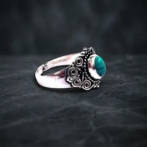 Bague Bohème en Argent 925 Plaqué Turquoise, Pierre Précieuse Ovale Sertie en Bezel, Bijou Unisexe Tendance, Idéal pour le Quotidien et Cadeau - Product Image 2