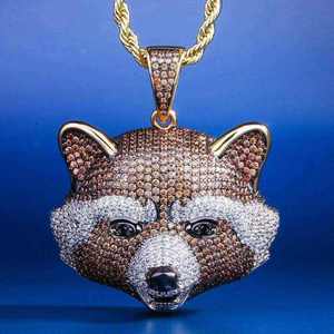 Colgante de Cabeza de Mapache Chapado en Oro de 22k sobre Plata 925 con Piedras de Moissanita, Estilo Hip Hop, Moderno, Unisex, con Diseño de Animal - Product Image 1