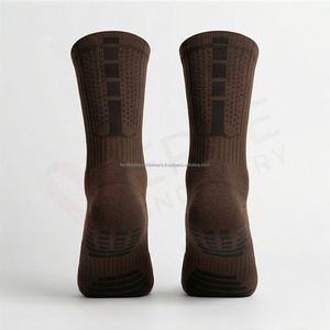 Calcetines Deportivos Finos de Algodón para Mujer, Color Azul Claro, Transpirables, de Secado Rápido, Antibacterianos, con Puño Tejido y Logotipo - Product Image 3