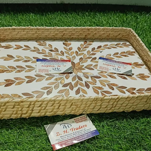 Belle artisanat indien nacre rotin plateau de service ensemble style rond abordable pour le thé, les collations et la présentation de cadeaux - Product Image 1