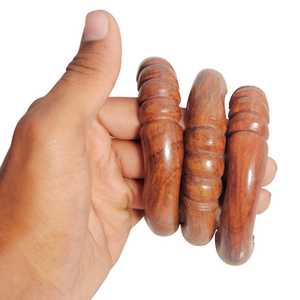 Ensemble de bracelets en bois de Sissoo faits à la main, bijoux artisanaux sculptés, bijoux rustiques bohèmes, bracelets en bois de Sheesham pour femmes, naturels et rustiques - Product Image 5
