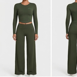 Ensemble de yoga 2 pièces North Approach vert olive, haut court à manches longues et pantalon long taille haute, sans couture, respirant, pour femme - Product Image 1