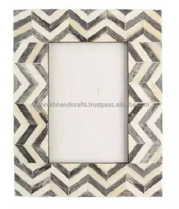 Hot Sale Luxury Photo Frame for Gift Purpose with Elegant Look and High Clarity Front Protection Available At Best Market Price - Product Image 3