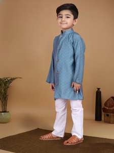 Ensemble kurta bleu pour garçons, vêtements ethniques traditionnels, tenue de fête pour enfants, kurta longue, pyjama blanc, vêtements d'été confortables pour enfants - Product Image 4