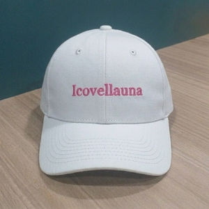 Casquette de baseball personnalisée à 6 panneaux, visière incurvée, logo brodé, fermeture réglable, marque privée, fabricant OEM ODM, faible MOQ - Product Image 1