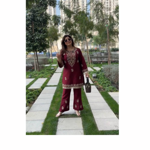 Premium Slub Rayon Kurti Bell Bottom Set With Elegant Thread Work <b>Fancy</b> Lace Detailing And Comfortable Ethnic Wear - Product Image 1