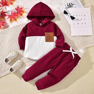 Fournisseur en gros : Ensemble tendance style urbain – Short taille élastique et haut à manches courtes, confortable et léger - Product Image 1