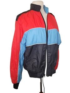 Chaquetas de Invierno Impermeables de Alta Calidad, Chaqueta Cortavientos con Cierre y Estampado, Personalizada para Senderismo al Aire Libre, Venta al Por Mayor - Product Image 3