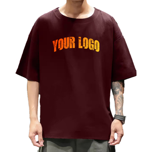 เสื้อยืดผู้ชายทรงหลวม ผ้าฝ้าย 100% แขนปกติ คอกลม สีพื้น สวมใส่สบาย ระบายอากาศได้ดี ผ้าเจอร์ซีย์ ดีไซน์โลโก้ด้านหน้า - Product Image 1