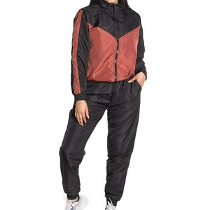 Conjunto corto de 2 piezas a prueba de viento para hombre, traje cortavientos, nuevo conjunto deportivo elegante con bloques de color, cierre de cremallera, tela de nailon. - Product Image 3