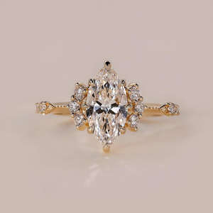 Anillo de Diamantes de Lujo con Corte Marquesa Cultivado en Laboratorio, con Piedras Laterales Decorativas, Oro Sólido de 10K, 14K o 18K, Joyería Romántica de Compromiso para Ella - Product Image 1