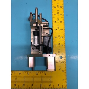 SVG 879-0352-005 LIFTER ASSY, 859-5634-001, 879-1425 - Equipo y piezas de semiconductores de confianza de la marca Global Legacy - Product Image 3