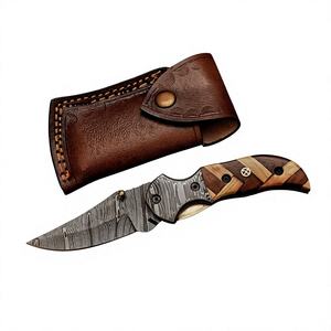Couteau à lame fixe en acier Damas forgé à la main, manche en bois d'olivier avec mosaïque de clous - Qualité industrielle, multifonctionnel, service OEM, pour l'extérieur - Product Image 1