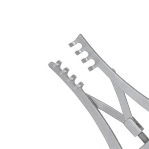 Retractor Mastoideo Autorretenible 4x4 con Puntas Afiladas de 75 mm de Longitud, Acero Inoxidable, Manual, Reutilizable, Instrumento Quirúrgico ORL, CE ISO - Product Image 2