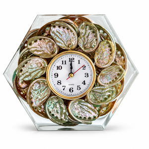 Elegante Reloj de Escritorio Art Deco de Concha Marina Mecánico Hecho a Mano con Pantalla de Agujas y Diseño de Reloj de Arena Dorado Cuadrado - Product Image 1