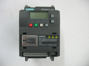 6SL3210-5BB11-2UV1 1.1กิโลวัตต์ 200-240โวลต์ 1AC VFD ไม่มีตัวกรอง EMC RS485 USS Modbus RTU IP20 อินเวอร์เตอร์คอมเพรสเซอร์ - Product Image 1