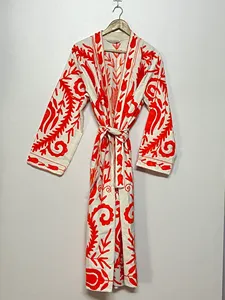 Veste longue en coton brodé Suzani pour femmes, style bohème chic, travail au fil floral, manches longues, style ethnique, vêtements d'extérieur pour l'hiver - Product Image 4