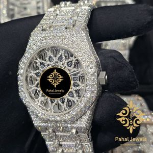 นาฬิกาข้อมือผู้หญิง Pahal Jewels หรูหรา สายสแตนเลสประดับมอสซาไนต์ หน้าปัดคริสตัลแซฟไฟร์แบบโปร่งใส ระบบควอตซ์ ขนาด 38 มม. พร้อมตัวล็อคแบบพับ - Product Image 3