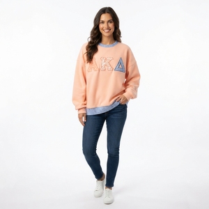 Sudadera Oversize de Cuello Redondo para Mujer con Aplique de Letra Bordada y Ribete de Guingán Rosa, Estilo Casual para Otoño - Product Image 1