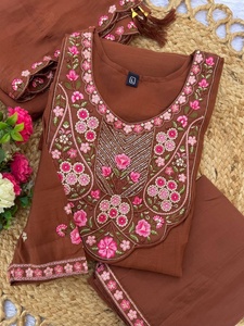 Excellent Quality Women's <b>Kurti</b> Set For Wedding and Festival Wear from <b>Indian</b> Supplier and Exporter at Wholesale Price - Product Image 6