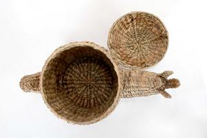 Woven <b>water</b> <b>hyacinth</b> <b>basket</b> shaped like a cactus Handmade Storage <b>Basket</b> Wholesale eco-friendly Made in Vietnam - Product Image 4