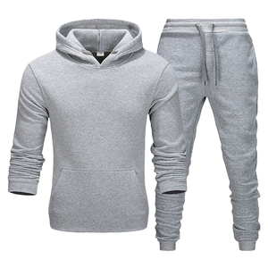 Survêtement gris à capuche pour homme, manches longues, couleur unie, décontracté, pour l'automne, avec poches latérales, pantalon à cordon de serrage, coupe régulière - Product Image 2