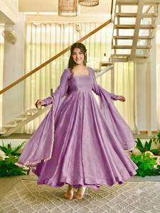 ชุดเดรสยาวแบบ Anarkali รุ่น SHMBL DN-599 สีเบจ ผ้าซัลซ่าฟอยล์ซิลค์ แห้งเร็ว พร้อมผ้าคลุมไหล่และกางเกง - Product Image 2