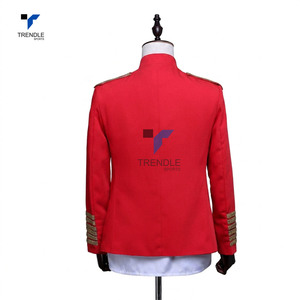 Chaqueta Formal Roja de Doble Botonadura con Ribete Dorado, Cuello Alto y Manga Larga para Invierno - Product Image 2