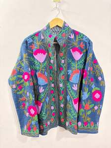 Chaqueta Bohemia Hecha a Mano de Terciopelo Verde con Bolsillos, Chaqueta de Invierno Bordada para Mujer - Product Image 3