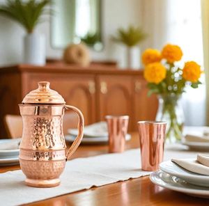 Ensemble de carafes en cuivre pour une culture de service décorative intemporelle, ensemble de service d'eau en métal avec verres, durable, réutilisable, pour la cuisine et la salle à manger. - Product Image 3