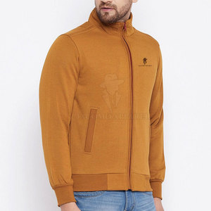 Chaqueta de invierno tipo bomber cómoda hecha en Pakistán, diseño simple, tela duradera para uso diario y a largo plazo. - Product Image 3