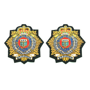 Badges de blazer en fil métallique brodé faits main de qualité supérieure, personnalisés, service OEM - Product Image 2