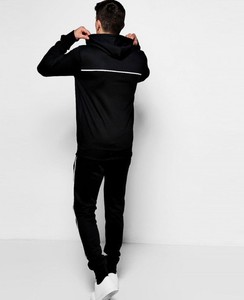 Survêtement à capuche noir pour homme, manches longues, couleur unie, vêtement décontracté, respirant, polyester, coupe classique, avec poches latérales - Product Image 2