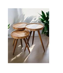 Table d'appoint en bois élégante qui rehausse l'harmonie de la pièce grâce à sa finition douce, son ton naturel et sa structure stable - Product Image 6