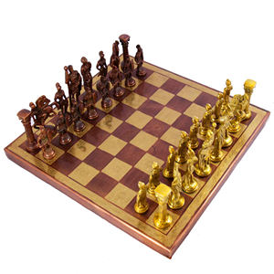 Échiquier en bois magnétique de haute qualité - Artisanat de luxe, jeu d'échecs classique, jeux de société éducatifs pour cadeau et décoration - Product Image 4