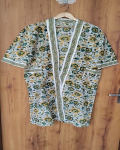 Robe kimono à fleurs en coton, imprimé floral fait main, respirante, manches longues, vêtements de nuit, tailles disponibles - Product Image 2
