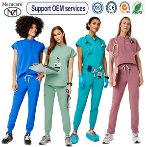 Tenues d'hôpital personnalisables OEM pour femmes : Ensembles de blouses et pantalons de jogging respirants en rayonne pour le personnel médical et infirmier - Product Image 1