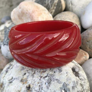 Magnifique bracelet en résine ange fait main, écologique et durable - Product Image 5