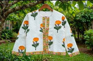 เสื้อแจ็คเก็ตผ้าควิลท์ลายดอกไม้พิมพ์ลายบล็อก ผ้าฝ้าย 100% คอกลม แขนยาว เสื้อคลุมลำลองสำหรับฤดูหนาว น้ำหนักเบา ทำมือ ไซส์ XXS - Product Image 4