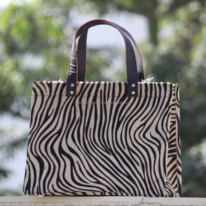 Bolso de mano personalizado con asa de cuero de vaca y estampado de leopardo de gran capacidad de gran tamaño de calidad Premium 2025 para mujer - Product Image 2